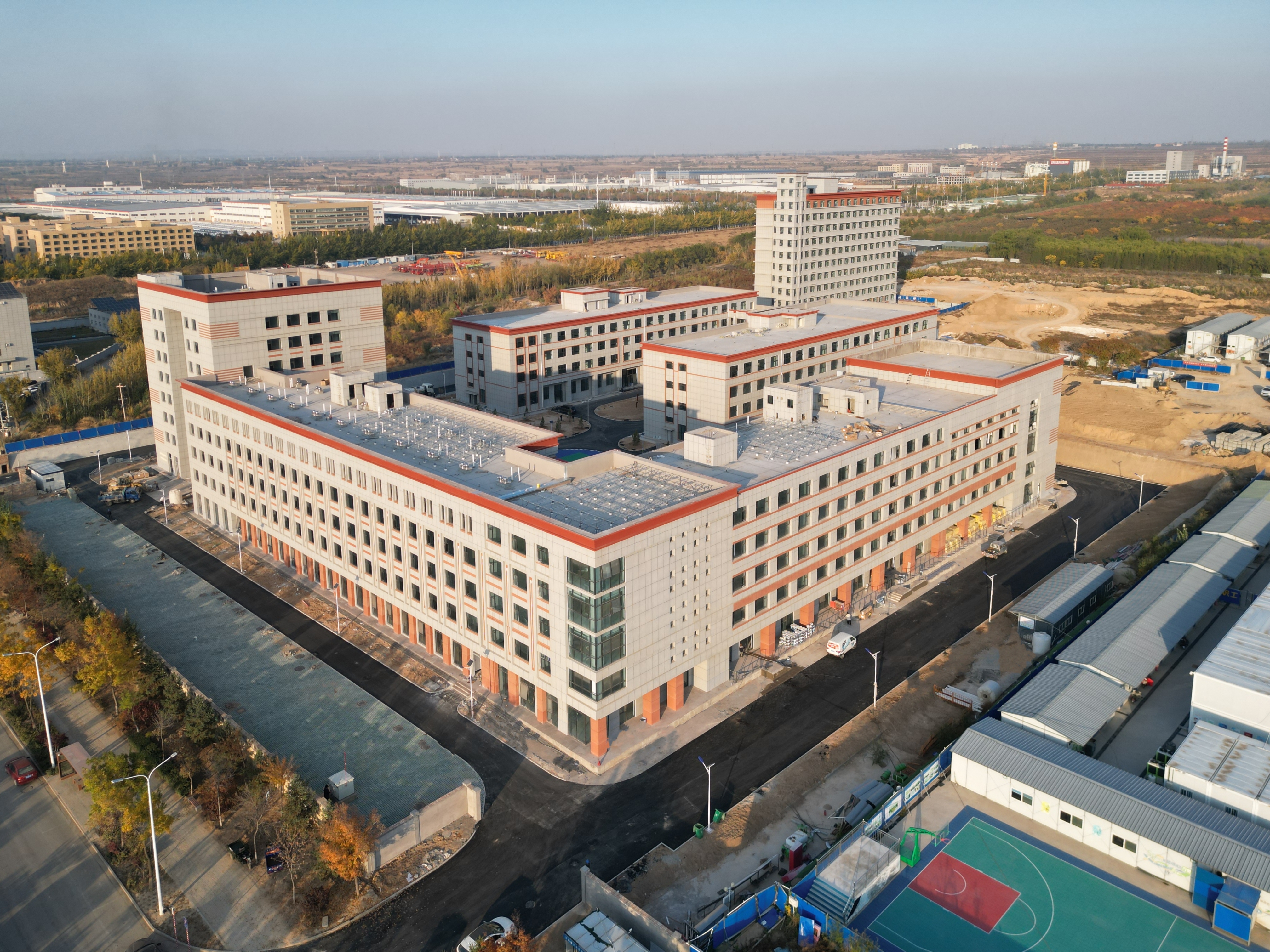 山西工业与信息技术学校