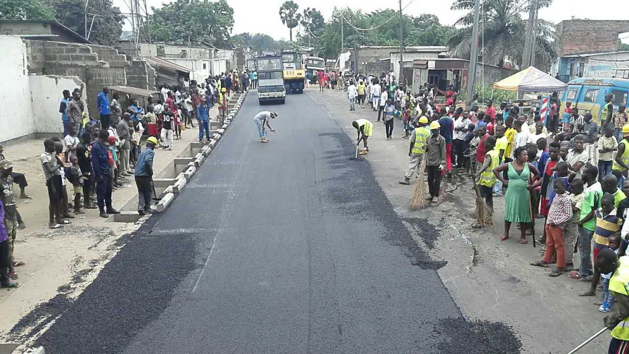 刚果（金）项目部恩邹拉娜道路工程